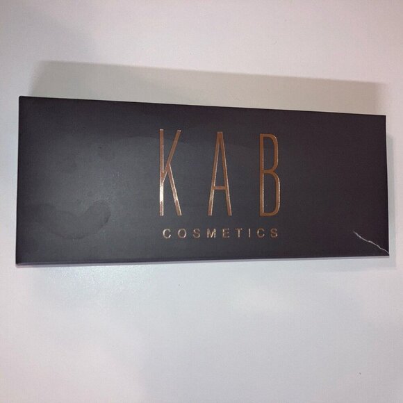 KAB Cosmetics Glow Me Up SUGAR RUSH Highlighter Palette New In Box - Picture 3 of 5